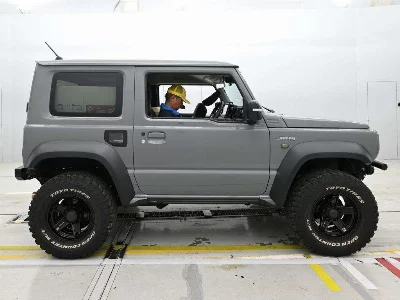 Suzuki Jimny Sierra
