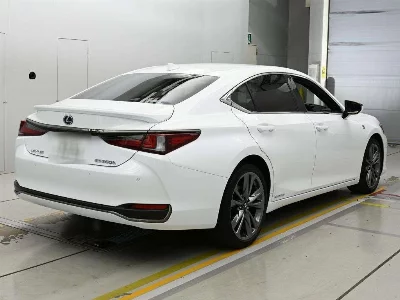 Lexus ES300h
