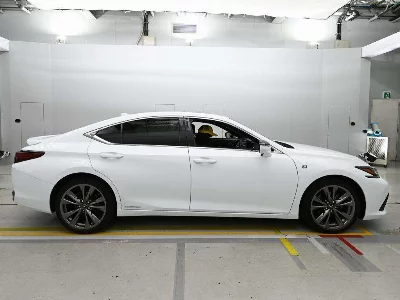 Lexus ES300h