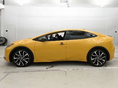 Toyota Prius PHV