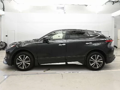 Toyota HARRIER HYBRID