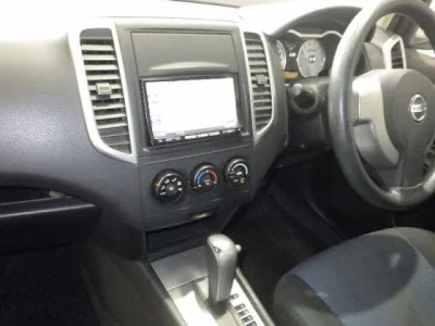 Nissan WINGROAD