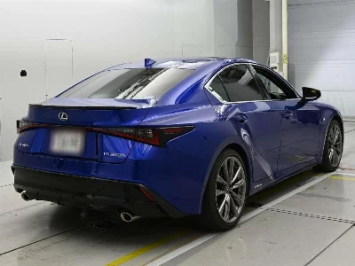 Lexus IS300h