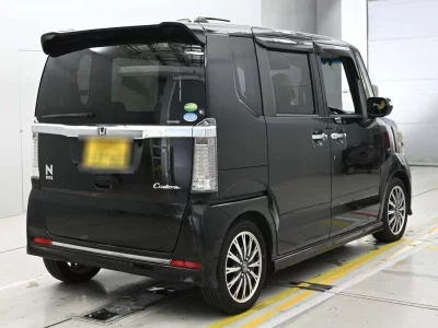 Honda N BOX CUSTOM