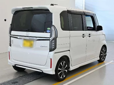 Honda N BOX CUSTOM