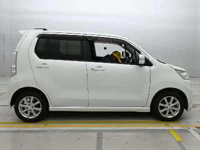 Suzuki WAGON R STINGRAY