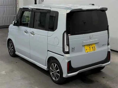 Honda N BOX CUSTOM