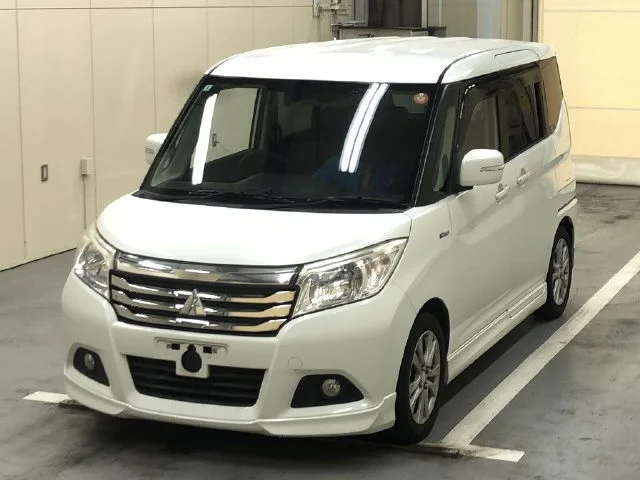 Mitsubishi Delica D:2  с аукциона в Японии