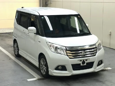 Mitsubishi Delica D:2