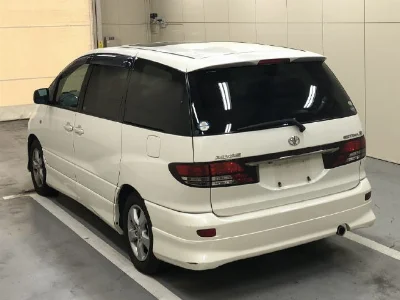 Toyota ESTIMA L