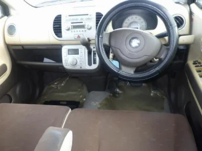 Suzuki MRWAGON