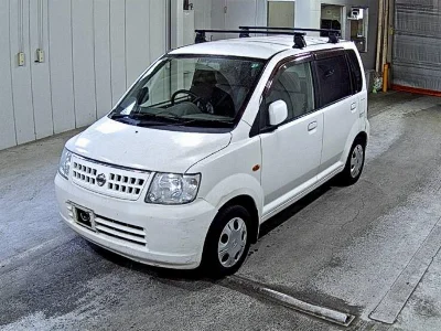 Nissan Otti