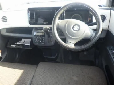Suzuki MRWAGON