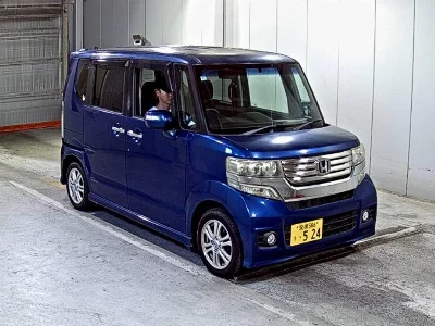Honda N BOX CUSTOM