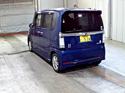 Honda N BOX CUSTOM