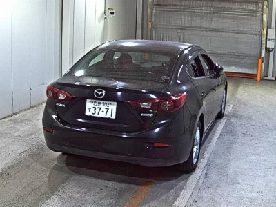 Mazda AXELA HYBRID