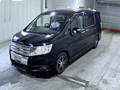 Honda STEPWGN SPADA