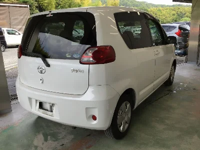 TOYOTA PORTE