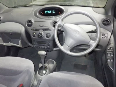 Toyota Platz