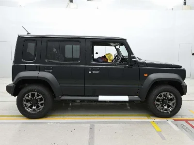 Suzuki JIMNY NOMADE