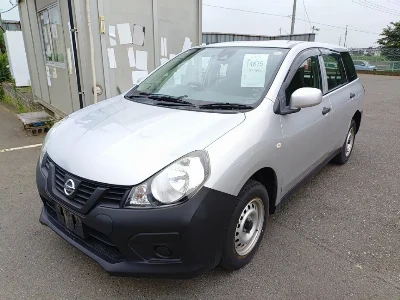 Nissan AD