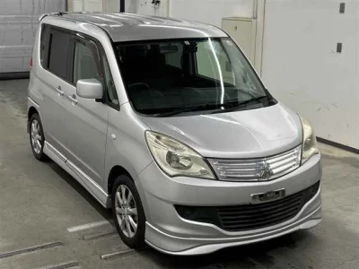 Mitsubishi Delica D:2