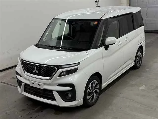Mitsubishi Delica D:2  с аукциона в Японии