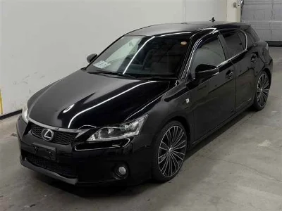 Lexus CT200h