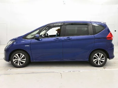 Honda FREED + HYBRID