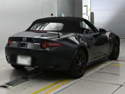 Mazda Roadster