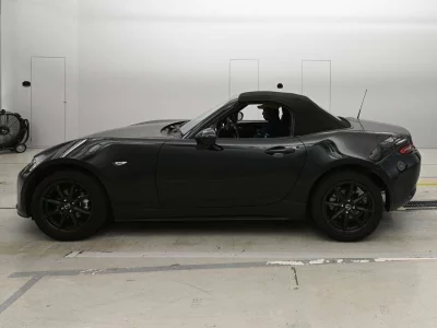 Mazda Roadster