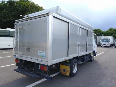 Isuzu Elf