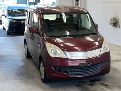 Mitsubishi Delica D:2