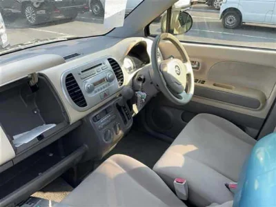 SUZUKI MRWAGON