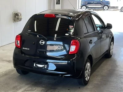 Nissan March