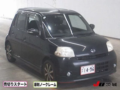 Daihatsu Esse