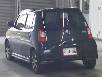 Daihatsu Esse