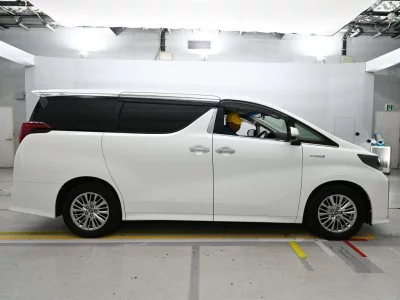 Toyota ALPHARD HYBRID