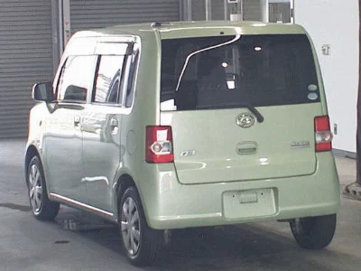 Daihatsu MOVE CONTE