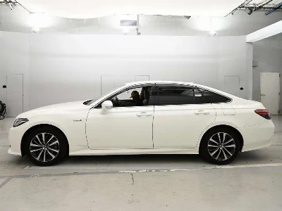 Статистика аукционов Toyota CROWN HYBRID