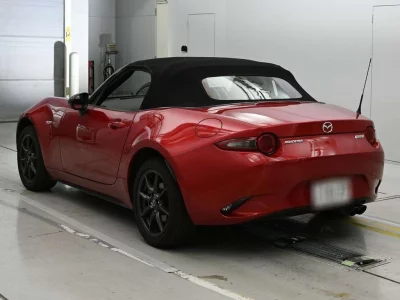 Mazda Roadster