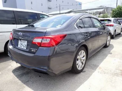 Subaru LEGACY B4