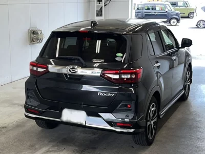 Daihatsu ROCKY