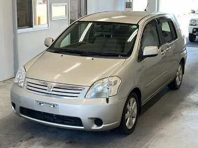 Toyota Raum