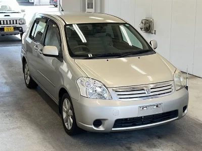Toyota Raum