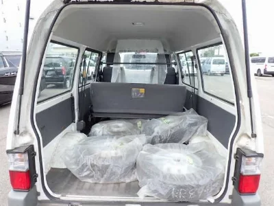 Mazda Bongo Van