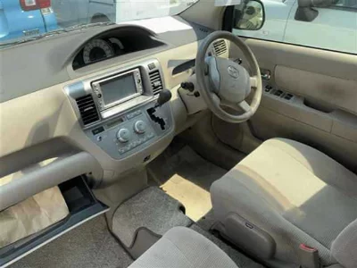 Toyota Raum