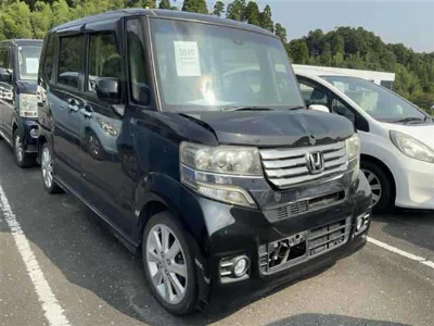 Honda N BOX CUSTOM