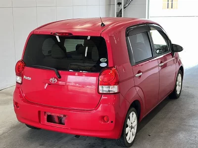 TOYOTA PORTE
