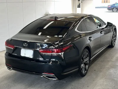 Lexus LS500